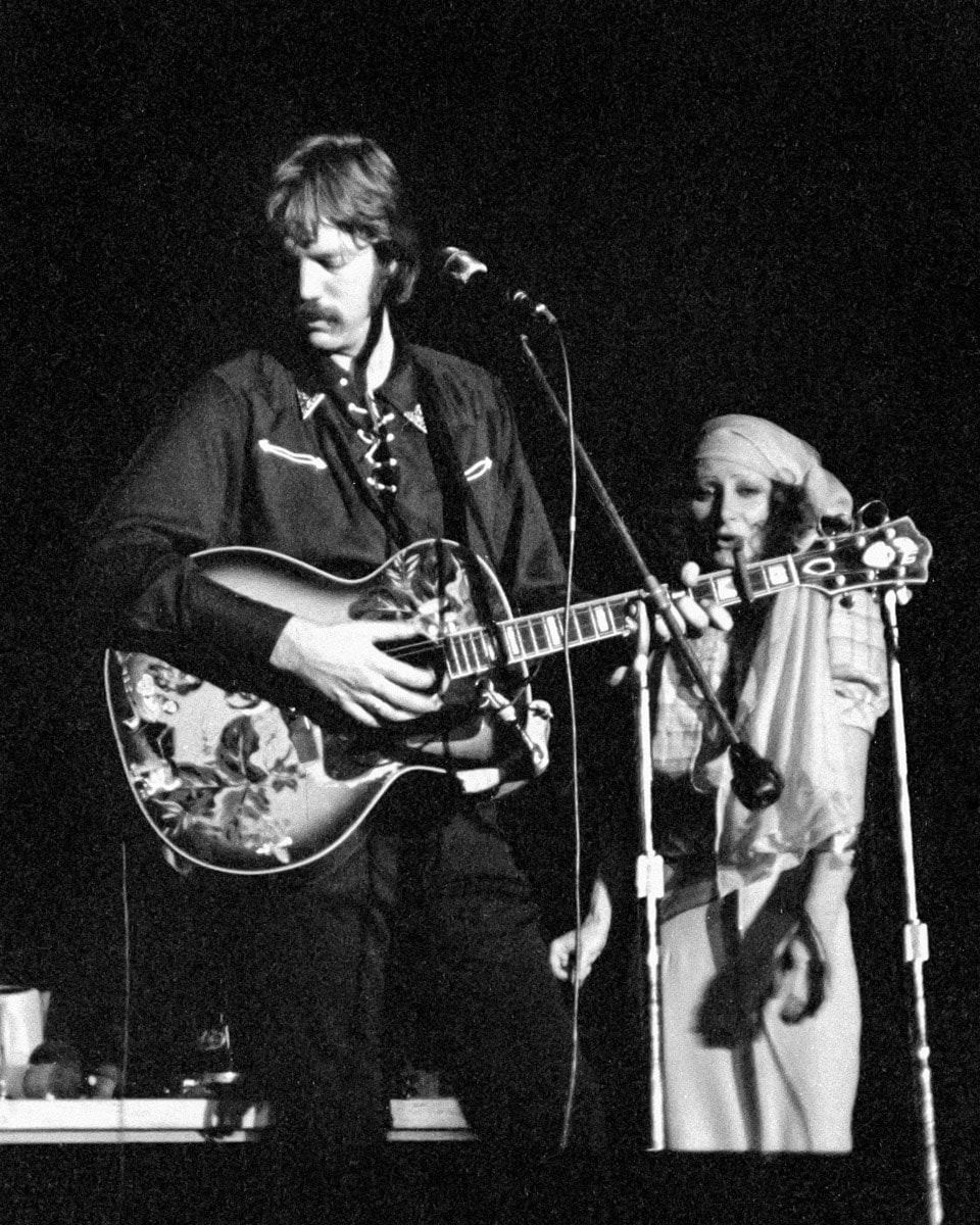 Dan Hicks & Naiomi Eisenberg